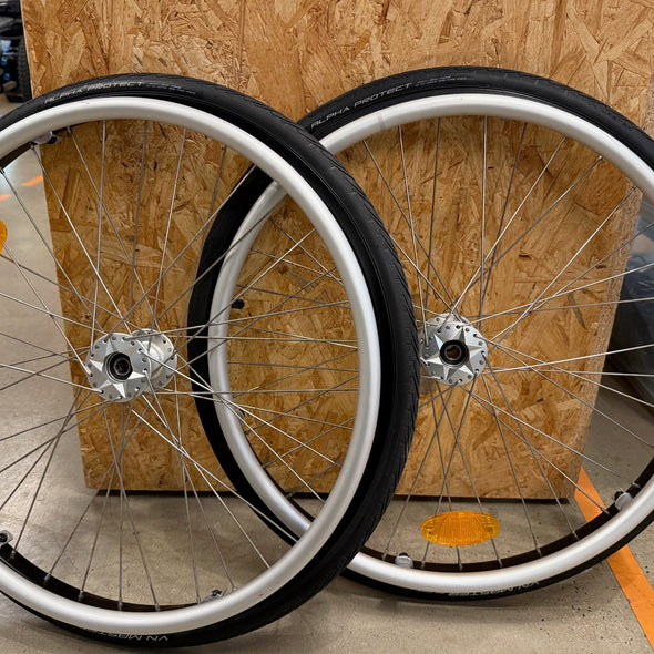 22" x 1 Complete Wheel Set