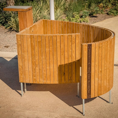 Mobi-Room Beach Changing Place