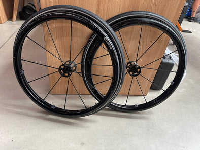 Clearance - 24" Spinergy LX wheels with Gekko handrims and new tyres